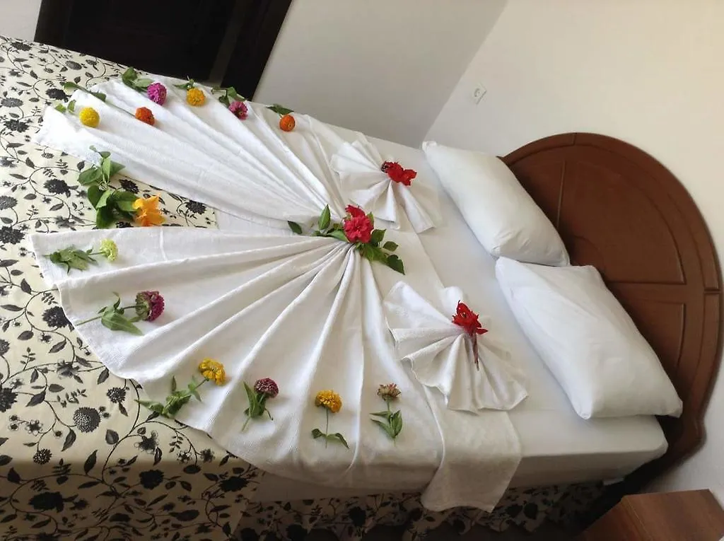 Yasemin Pansiyon Söğüt